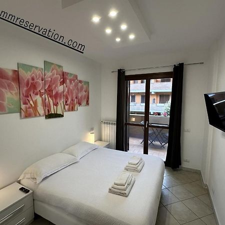 Ciclamino Appartamento Roma Infernetto Buitenkant foto